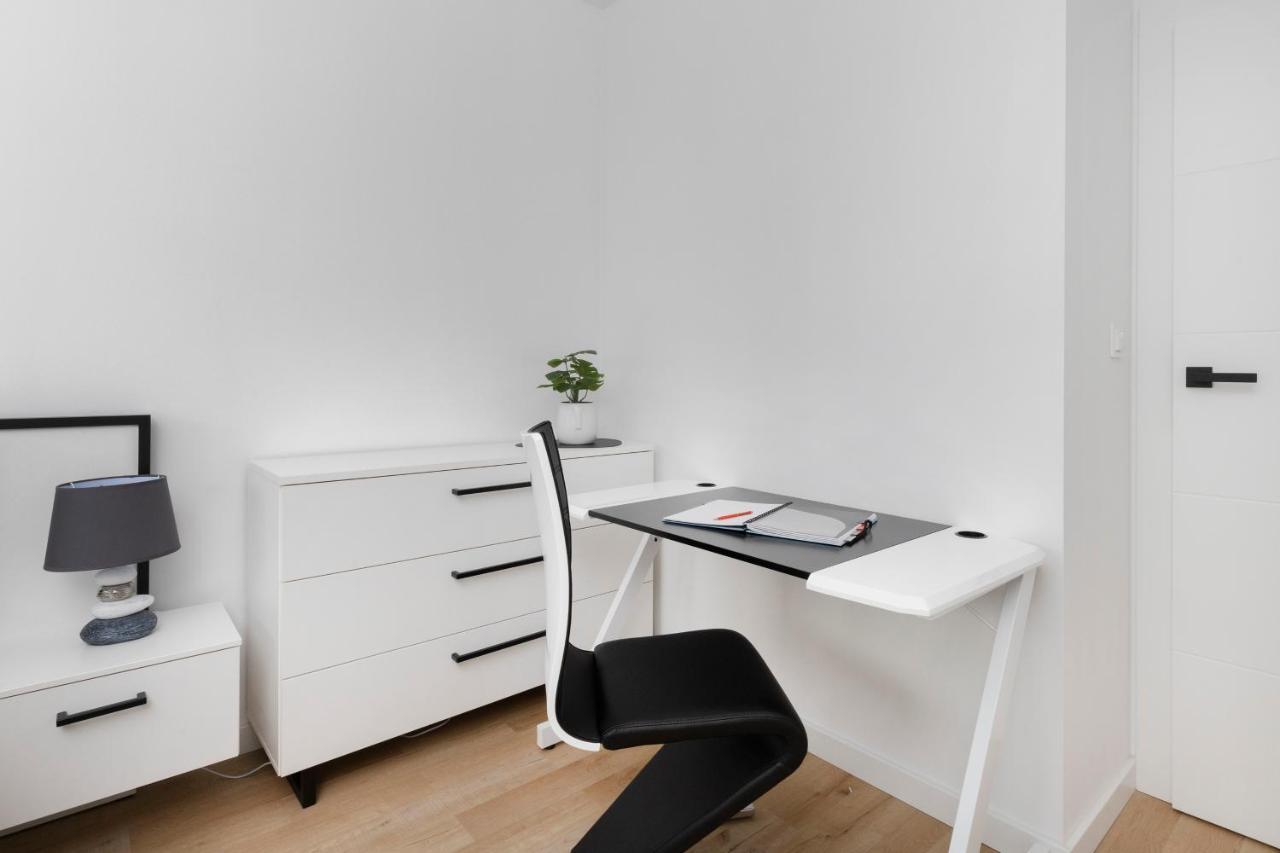 Plac Unii Apartment Gdynia By Noclegi Renters Zewnętrze zdjęcie