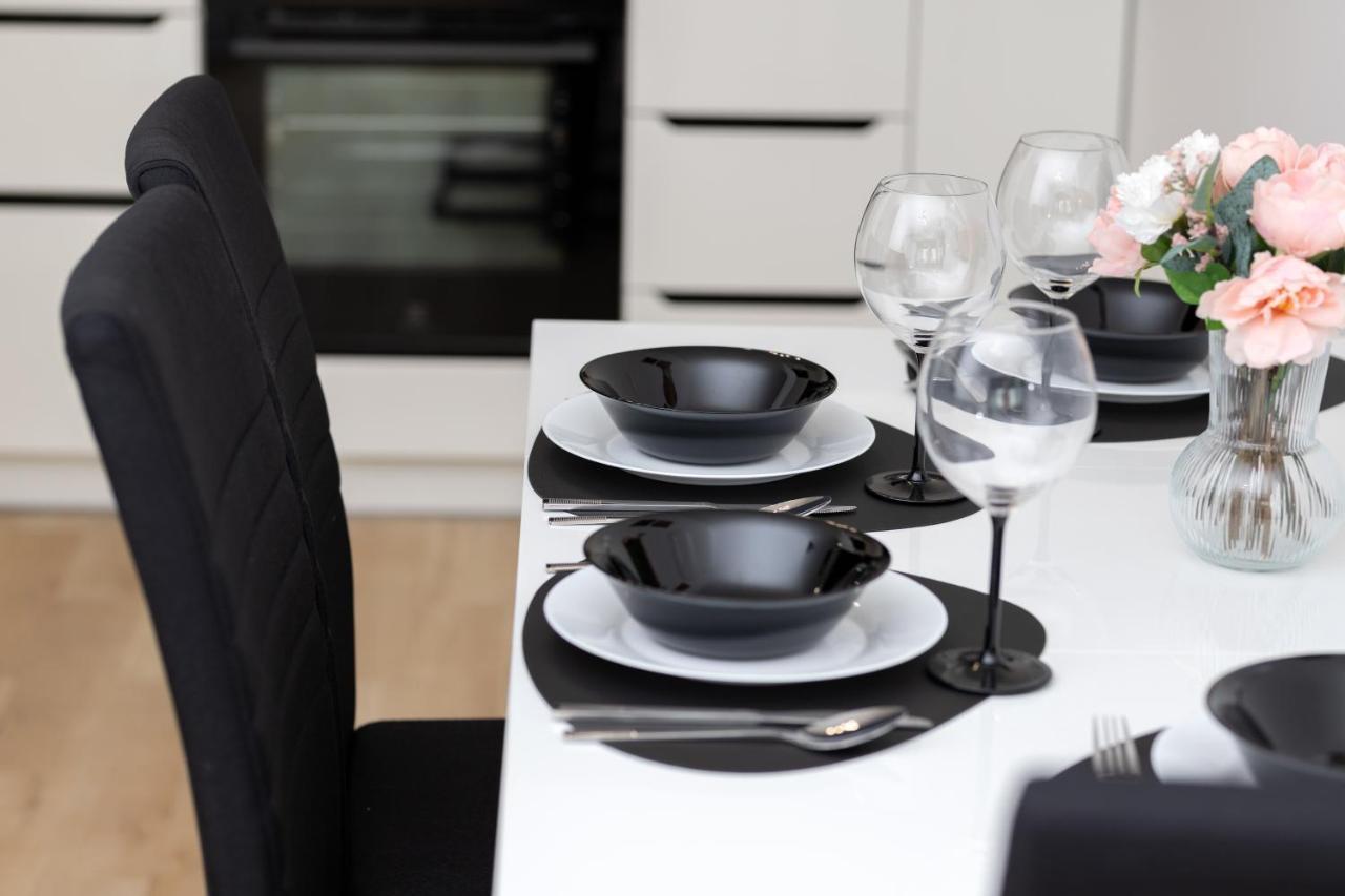 Plac Unii Apartment Gdynia By Noclegi Renters Zewnętrze zdjęcie